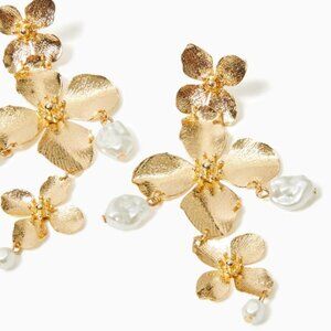 New With Tags - LILLY PULITZER  Via Flora Earrings Gold Metallic